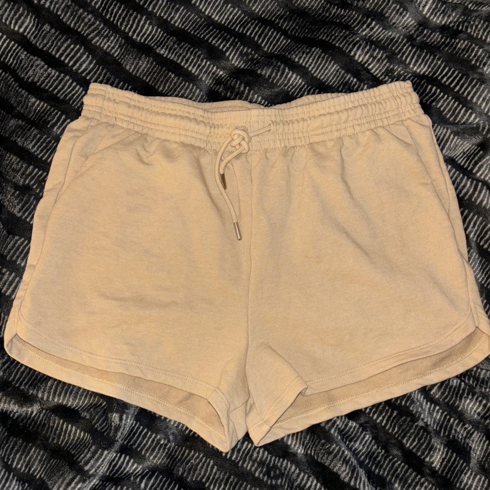 Tan H&M shorts